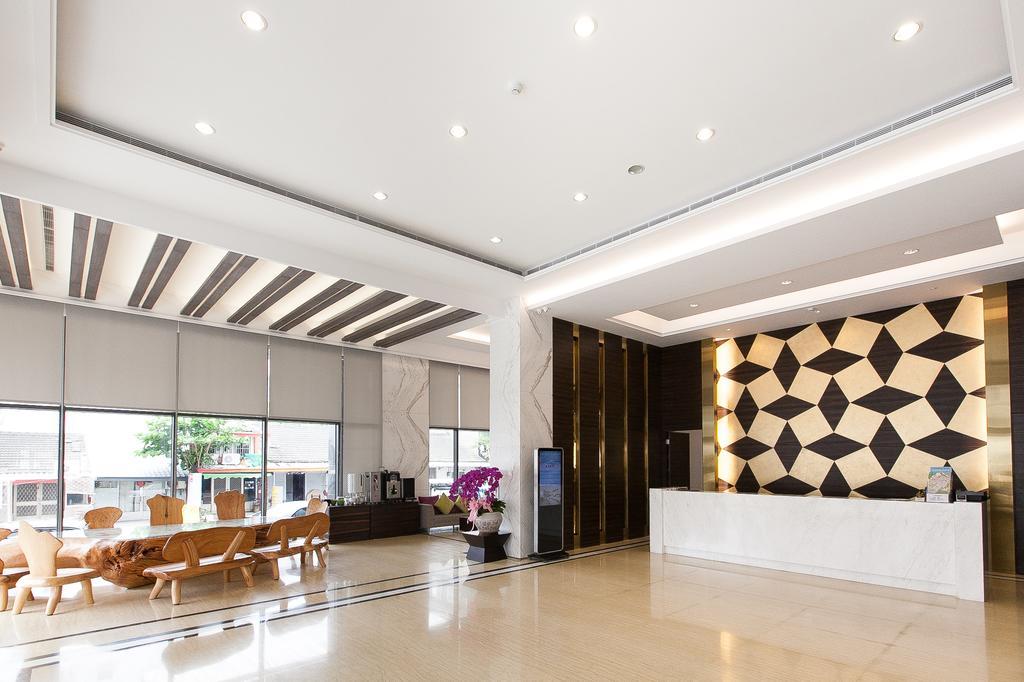 Hoya Hotel T'ai-tung Dış mekan fotoğraf